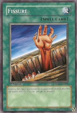 Image of Fissure (SDSC-EN025) - Structure Deck: Spellcaster's Command Unlimited