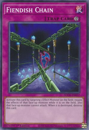 Image of Fiendish Chain (SDCK-EN037) - Structure Deck: The Crimson King 1st Edition