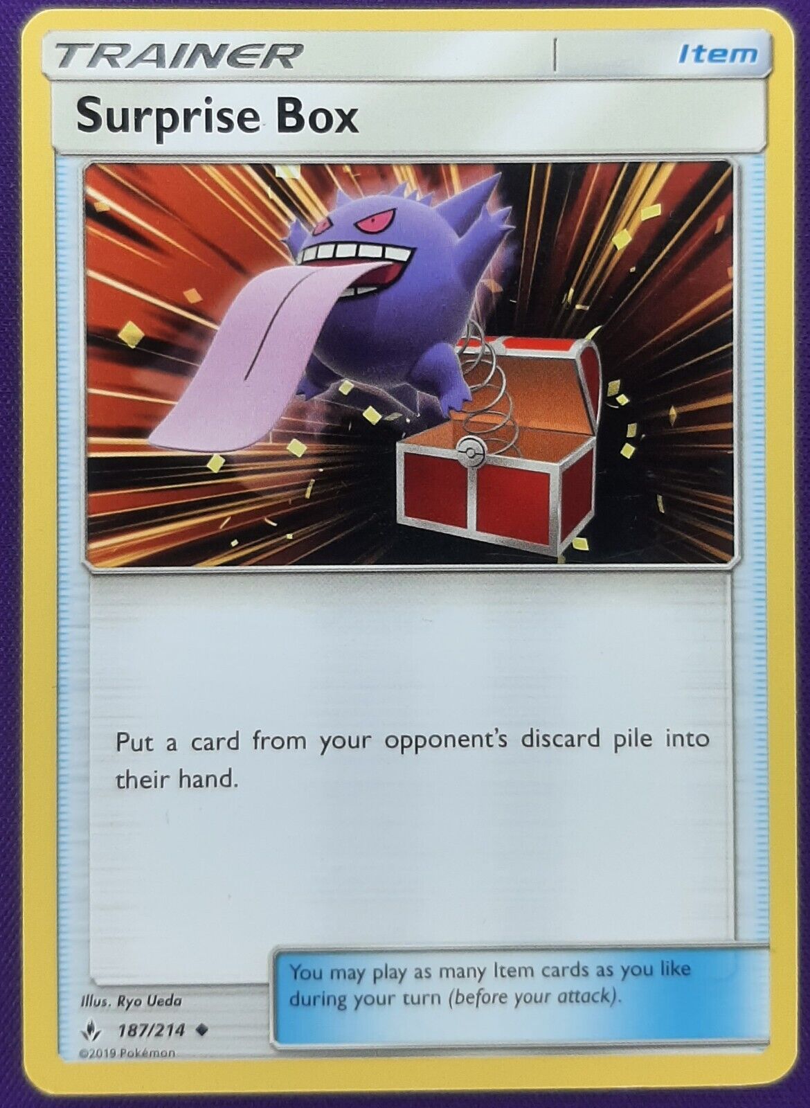 Surprise Box 187/214 Trainer Pokemon