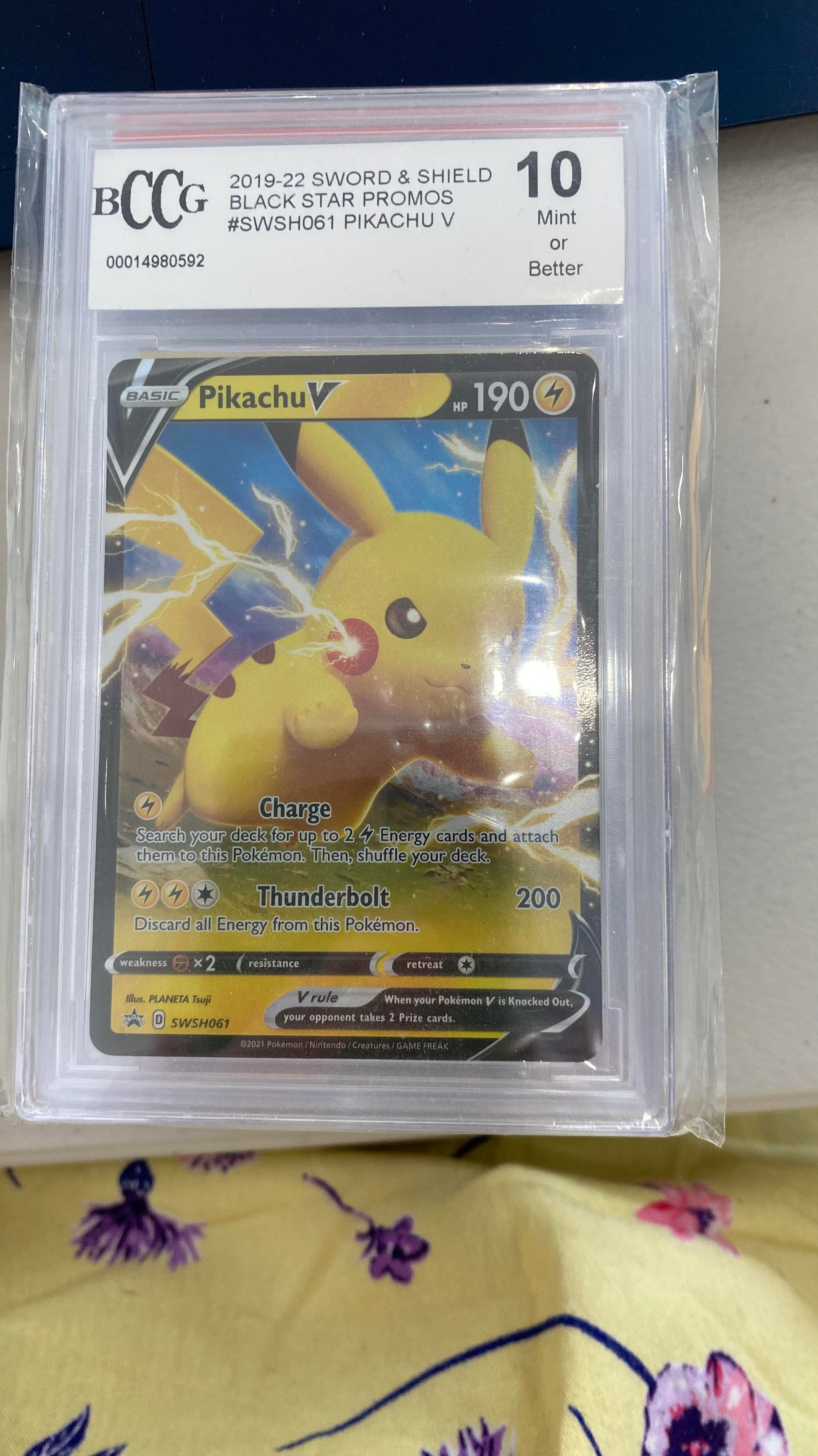 BCCG: Grade 10 - Pikachu V - SWSH061 - Black Star Promo
